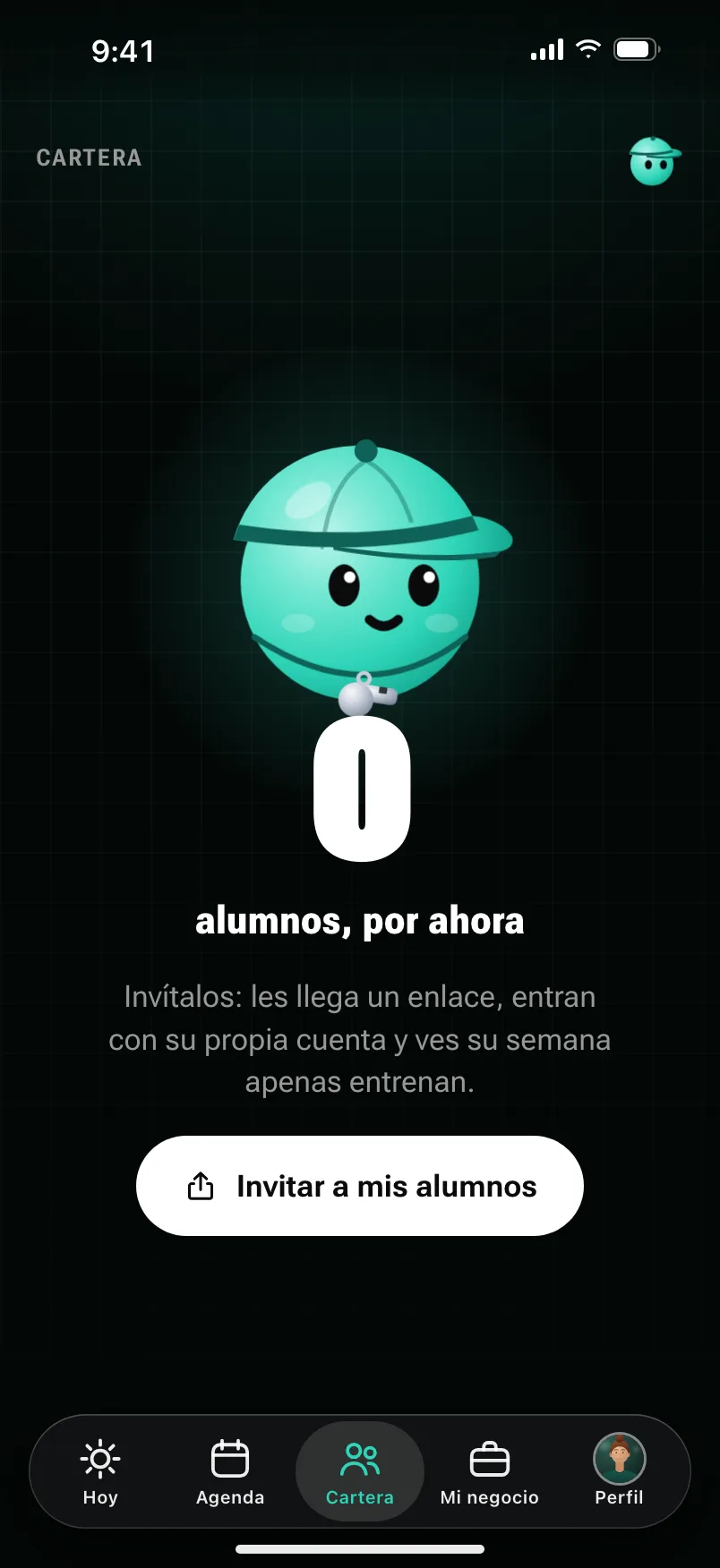 La primera vez de un coach: «0 alumnos, por ahora», con una línea que dice que a cada alumno le llega un enlace y el botón Invitar a mis alumnos.